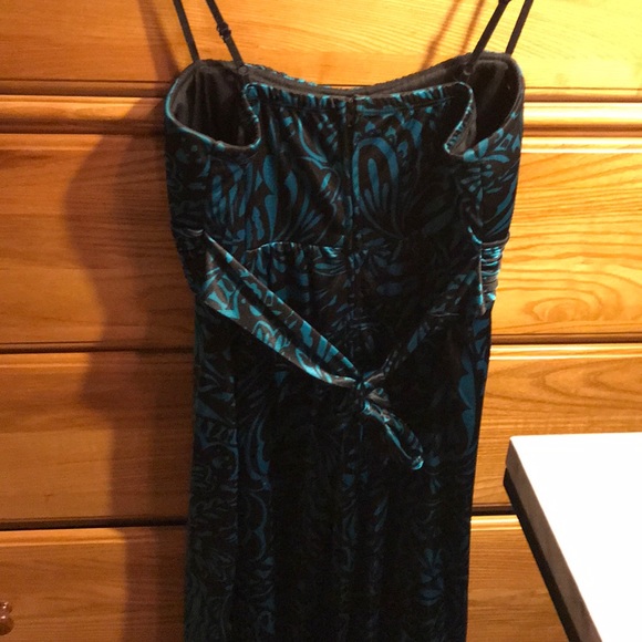 Ruby Rox Patterned Formal Dress - Picture 3 of 4